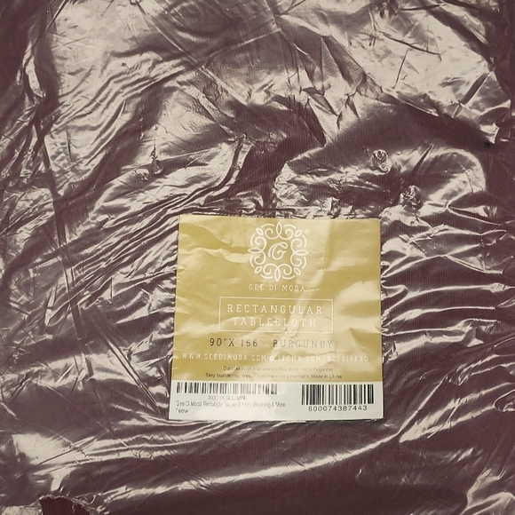 Burgundy Tablecloth 90" x 156" - Picture 1 of 2
